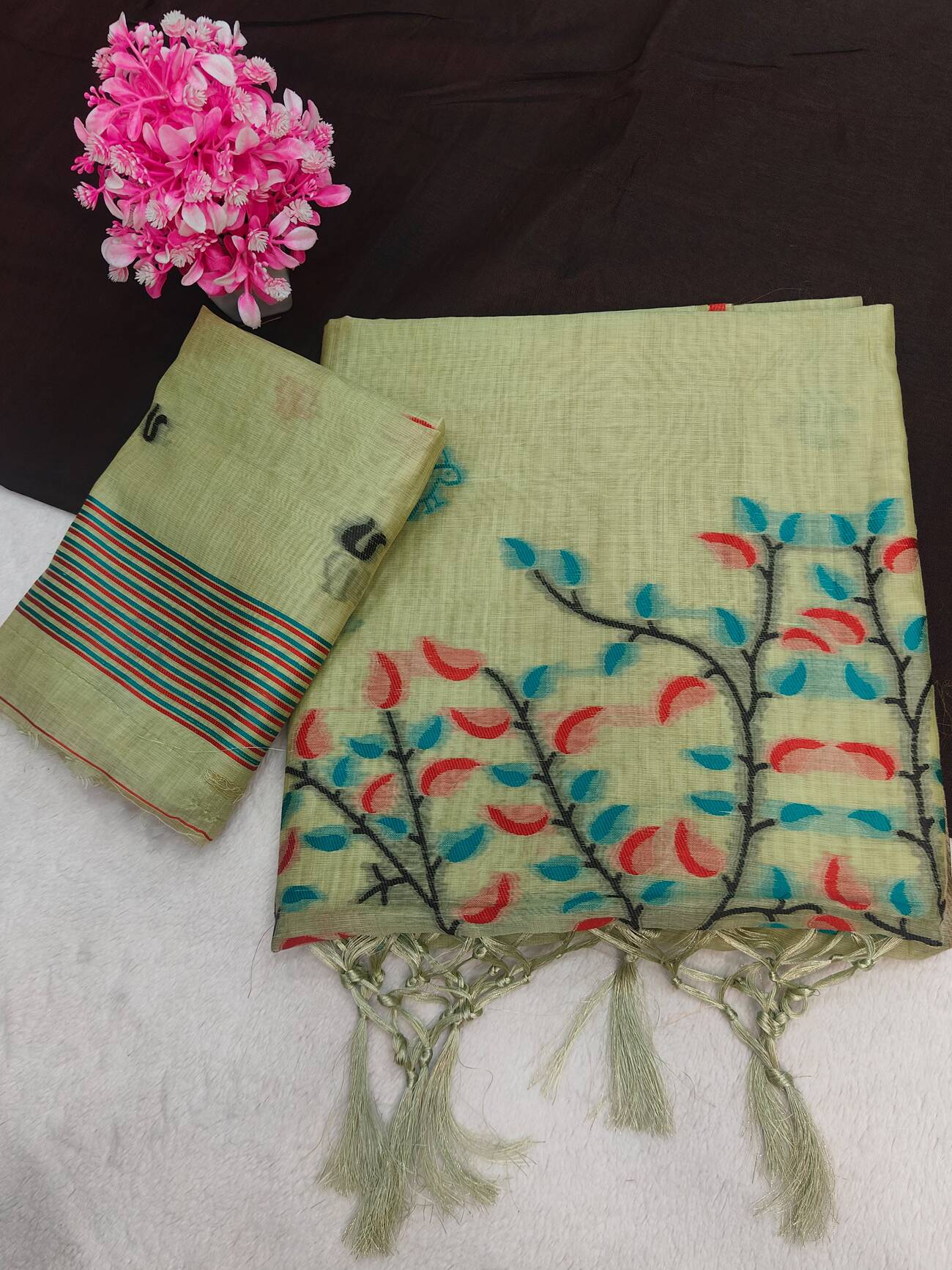 Fantabulous Pista Pure Munga Cotton Silk Saree With Marvellous Blouse Piece