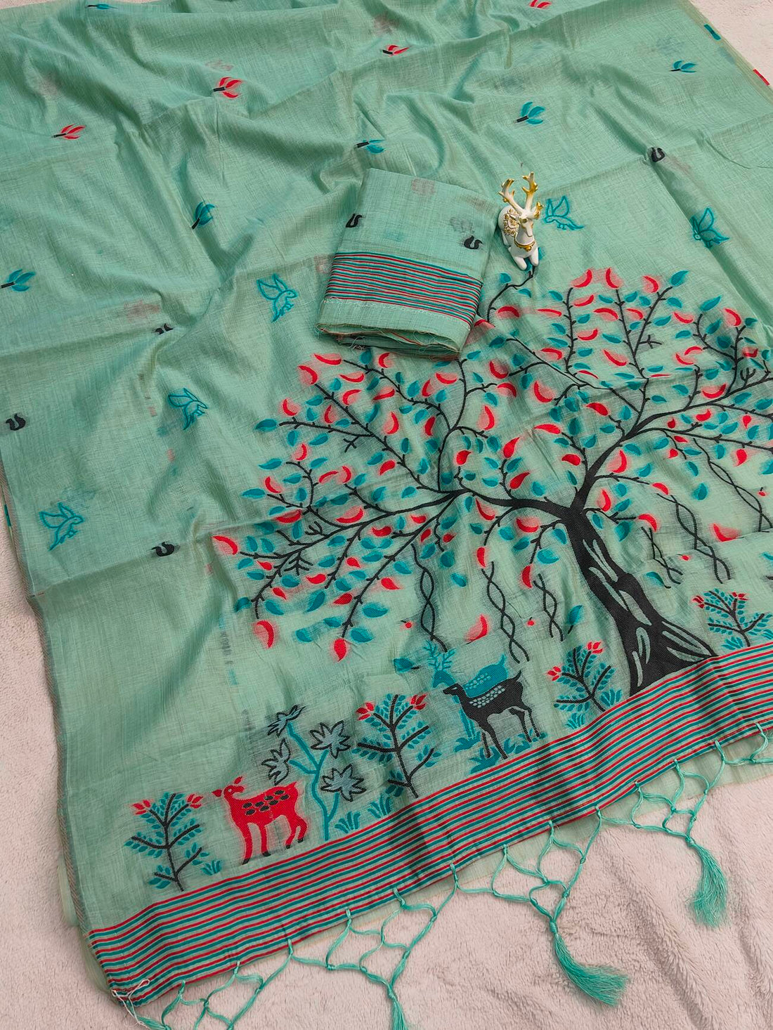 Diaphanous Turquoise Pure Munga Cotton Silk Saree With Glamorous Blouse Piece