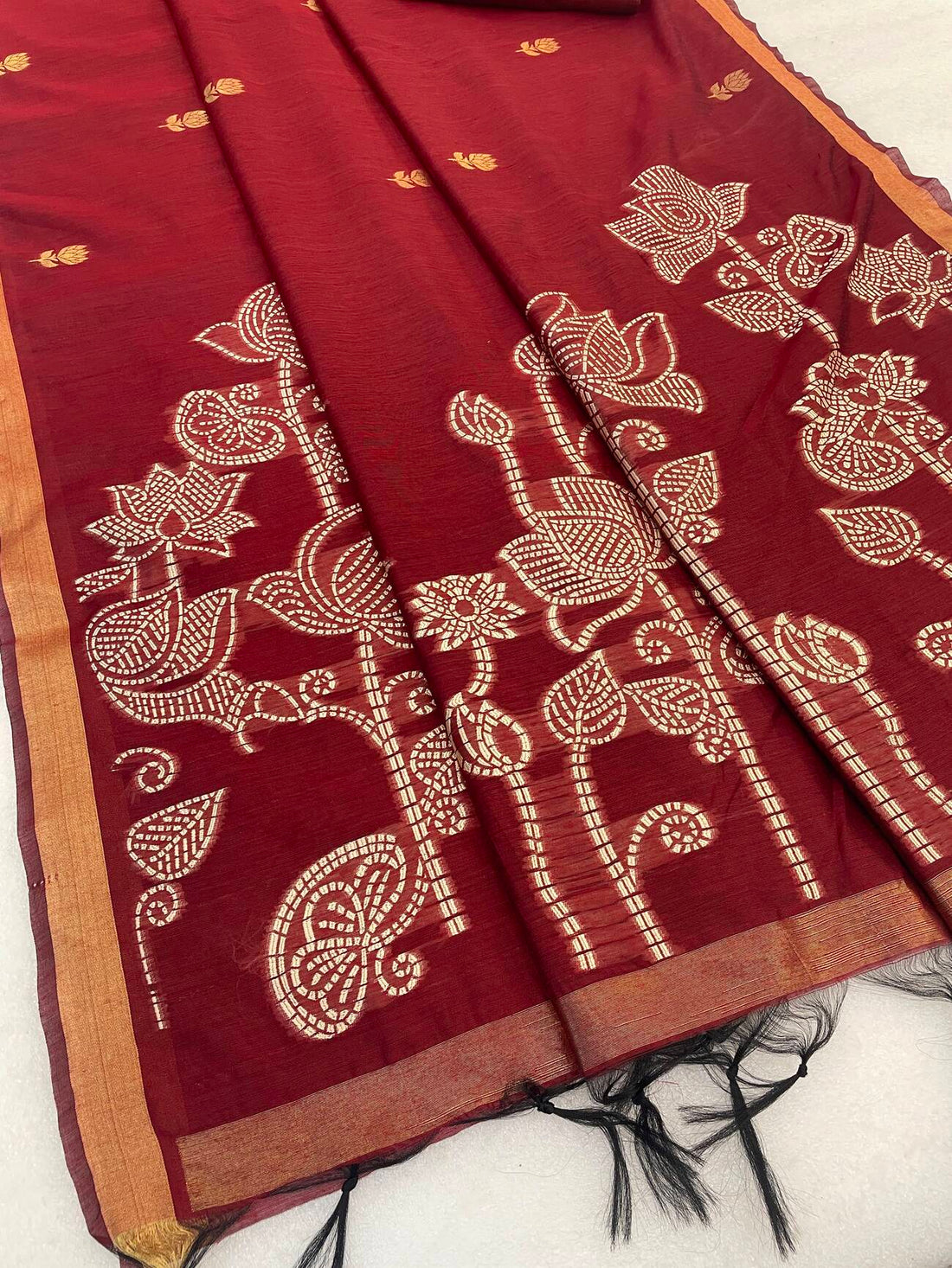 Panache Red Pure Munga Cotton Silk Saree With Ethnic Blouse Piece