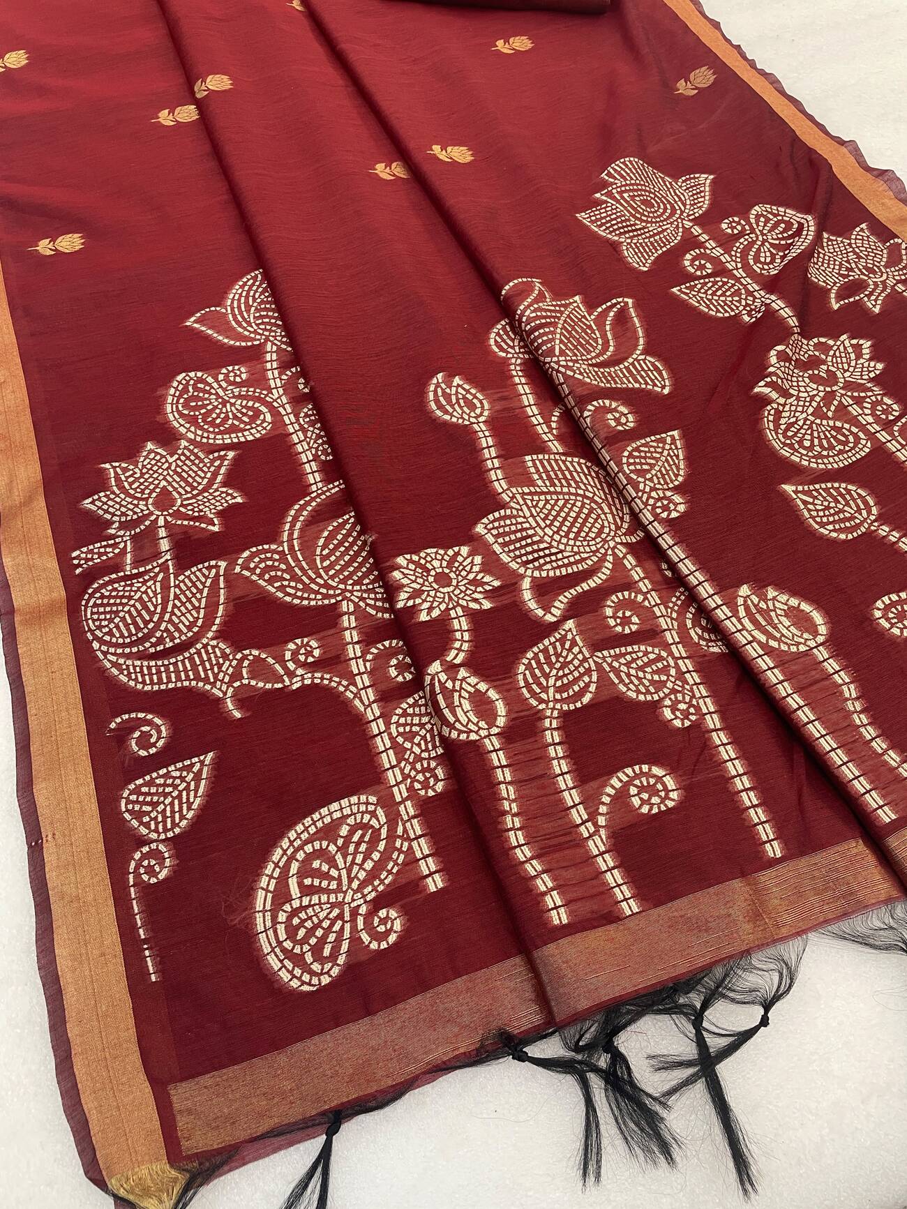 Panache Red Pure Munga Cotton Silk Saree With Ethnic Blouse Piece