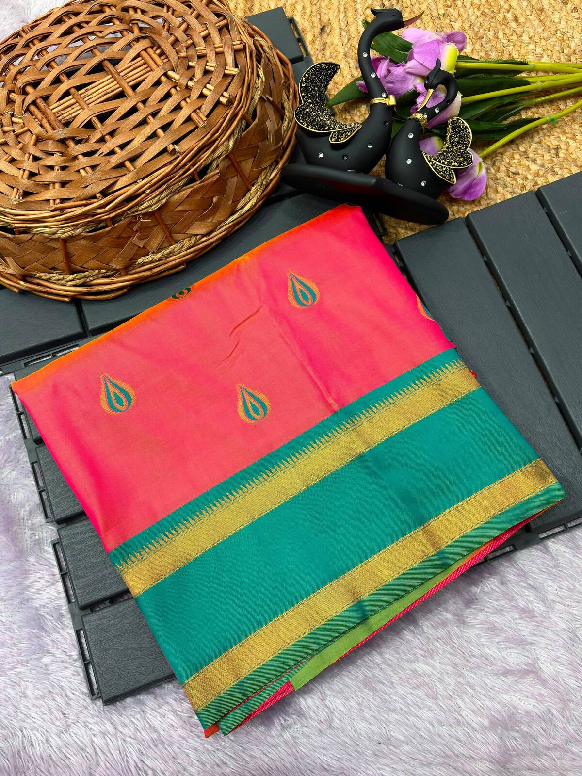 Deserving Pink Paithani Silk Saree With Gossamer Blouse Piece