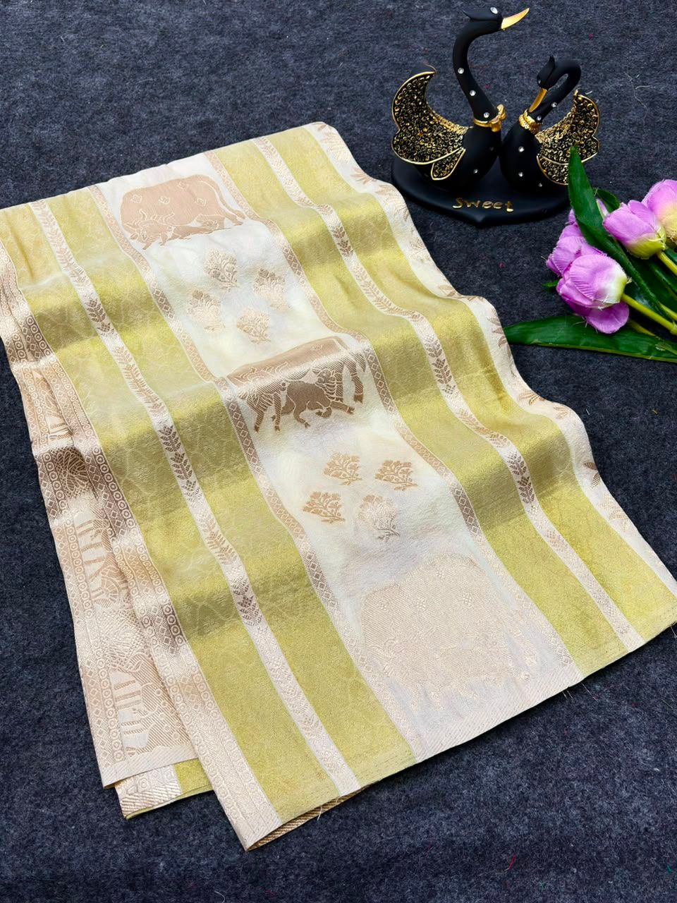 Surreptitious Off White Banarasi Khadi Silk Saree With Appealing Blouse Piece