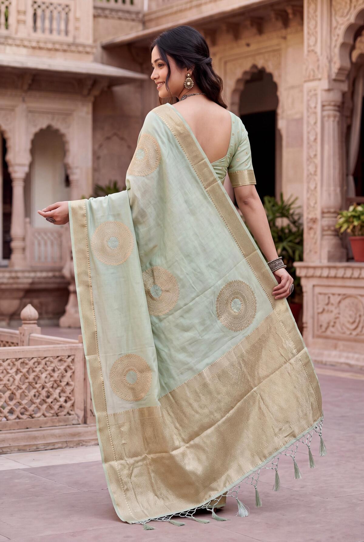 Winsome Pista Banarasi Khadi Silk Saree With Resonant Blouse Piece