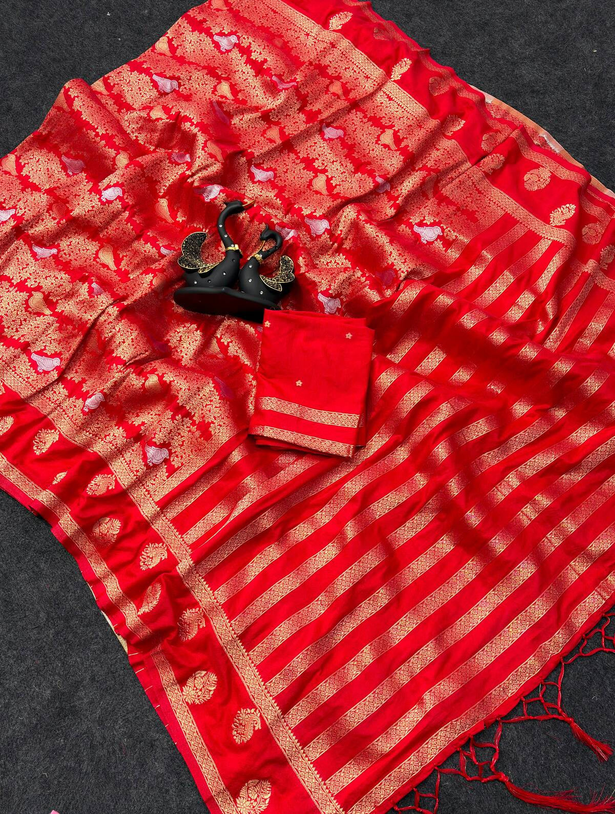 Improbable Red Khadi Georgette Banarasi Silk Saree With Preferable Blouse Piece