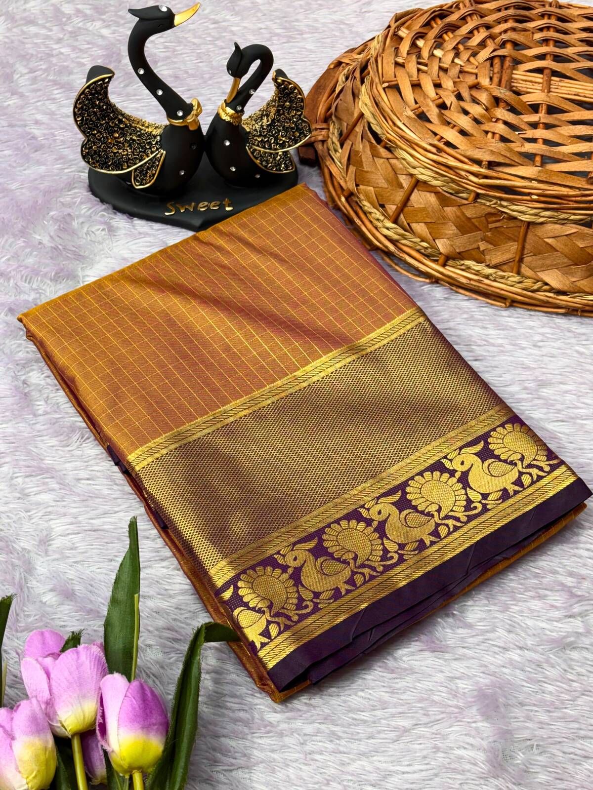 Gleaming Brown Pure Banarasi Silk Saree With Surreptitious Blouse Piece