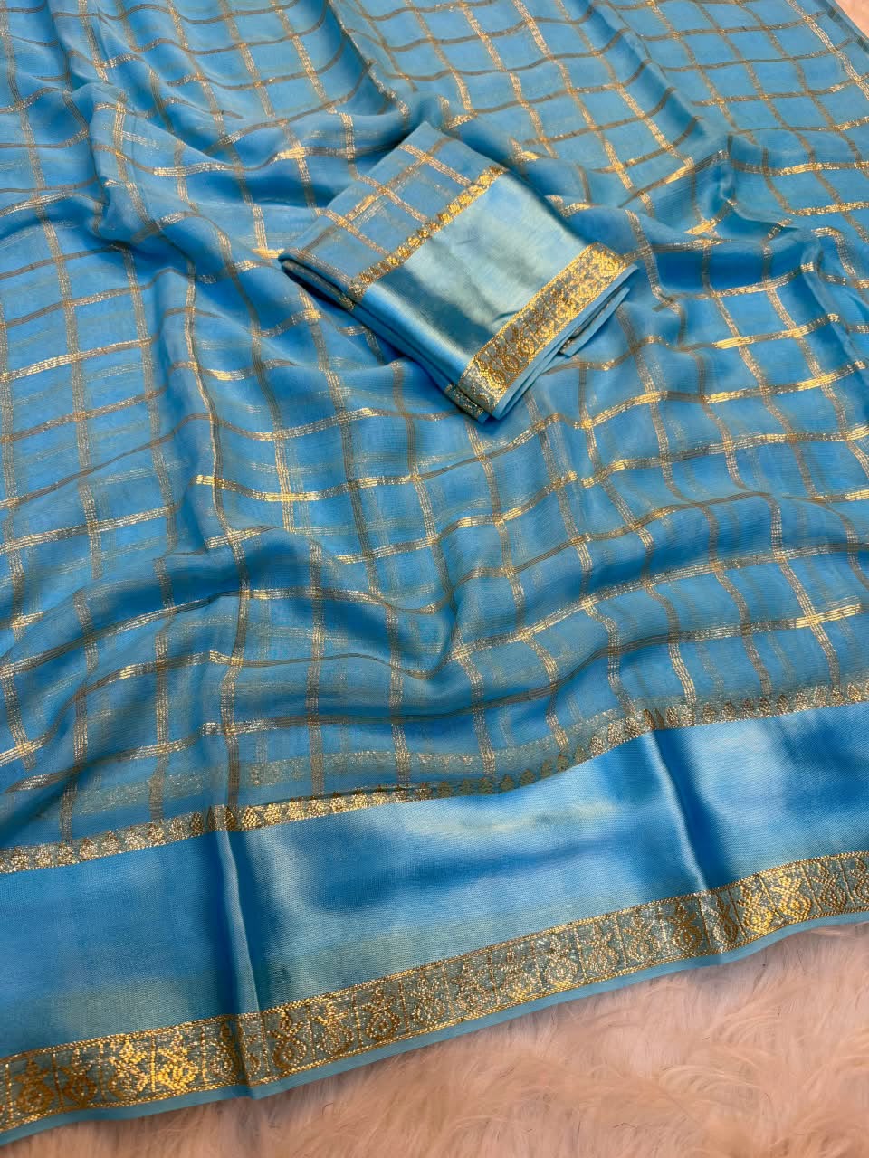 Elision Firozi Banarasi Viscose Silk Saree With Magnificat Blouse Piece