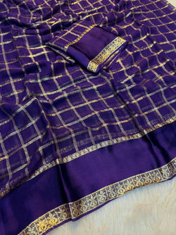 Gratifying Navy Blue Banarasi Viscose Silk Saree With Mesmerising Blouse Piece
