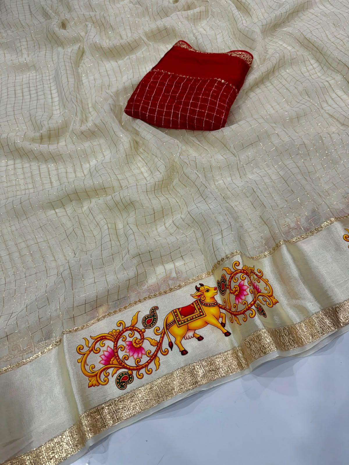 Extraordinary Beige Banarasi Viscose Silk Saree With Supernal Blouse Piece