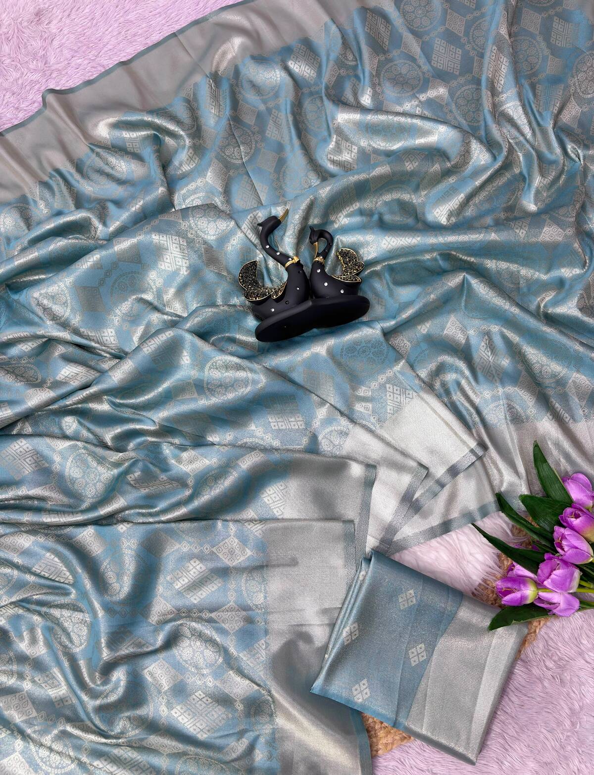 Ethereal Firozi Banarasi Tissue Silk Saree With Dissemble Blouse Piece