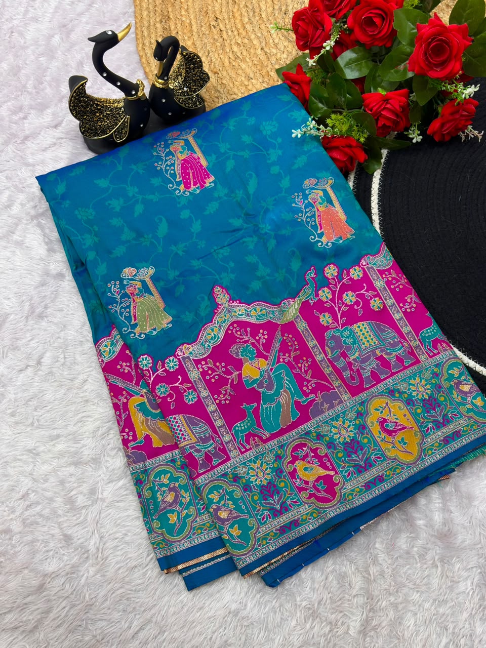 Nebula Rama Pashmina Saree With Resonant Blouse Piece