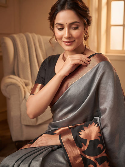 Exquisite Grey Cotton Silk Saree With Opulent Blouse Piece