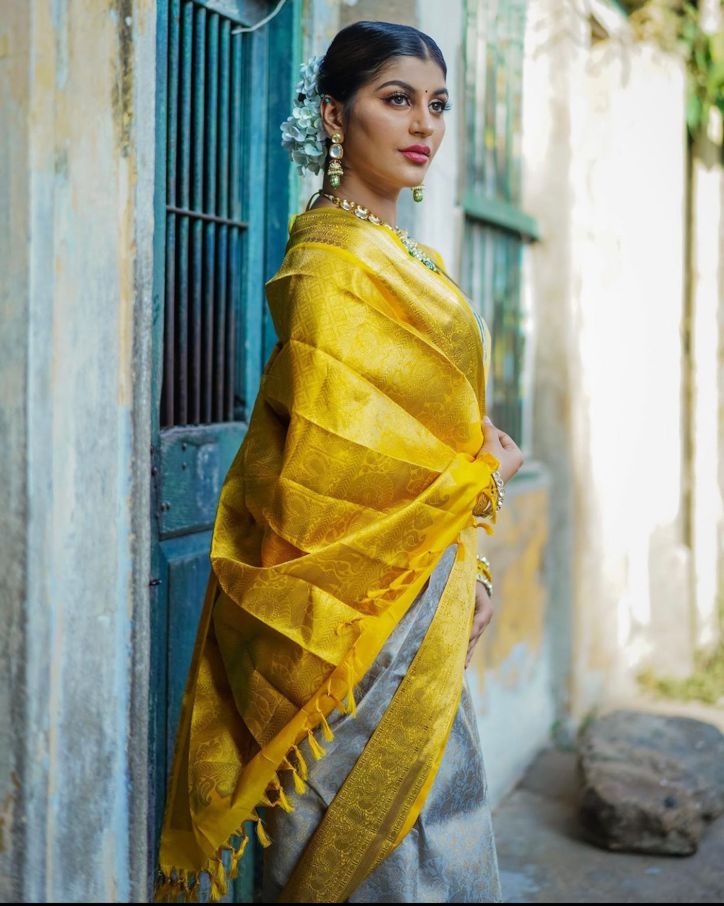 Jazzy Off White Soft Silk Saree With Adorning Blouse Piece