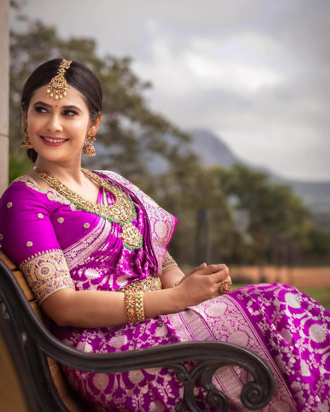 Fugacious Magenta Soft Silk Saree With Demesne Blouse Piece