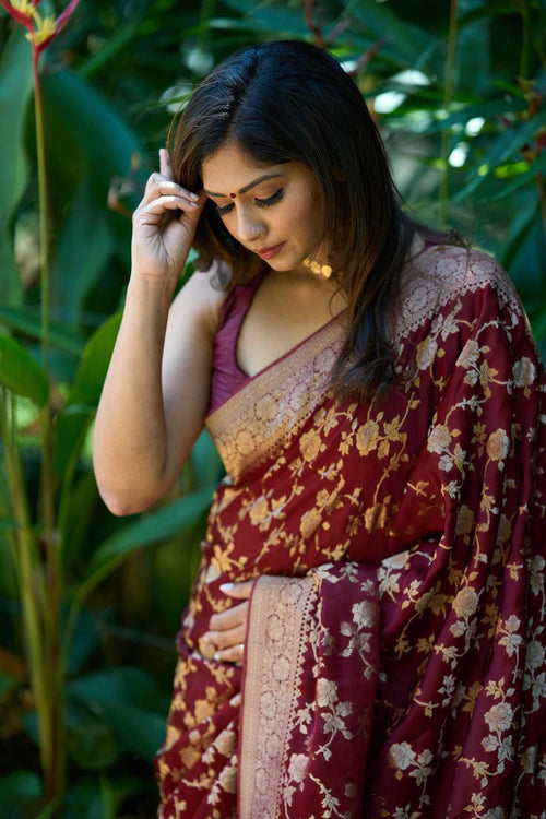 Load image into Gallery viewer, Enticing Wine Soft Silk Saree With Glorious Blouse Piece
