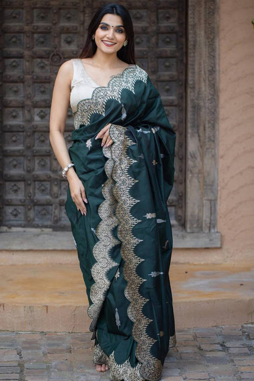 Load image into Gallery viewer, Pleasant Dark Green Soft Silk Saree With Adorable Blouse Piece
