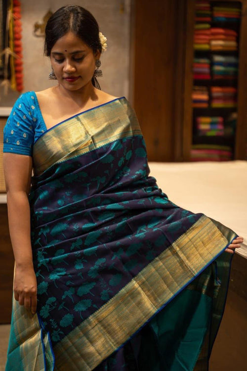 Load image into Gallery viewer, Sizzling Blue Soft Silk Saree With Designer Blouse Piece
