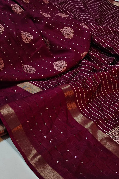 Lassitude Dark Pink Digital Printed Dola Silk Saree With Gratifying Blouse Piece