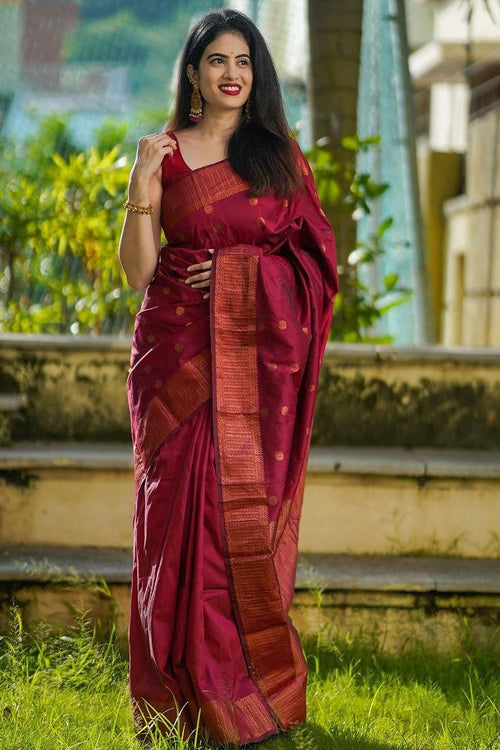 Load image into Gallery viewer, Mellifluous Maroon Soft Silk Saree With Elision Blouse Piece
