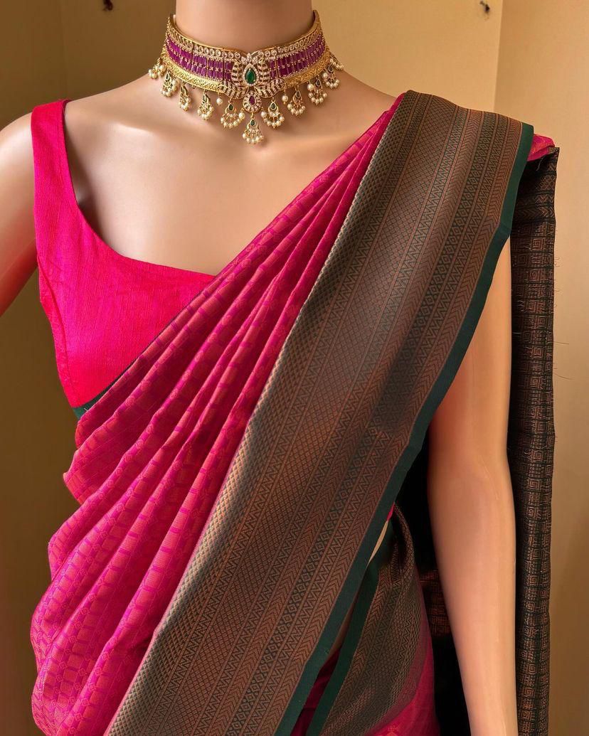 Enamoring Dark Pink Soft Silk Saree With Resonant Blouse Piece