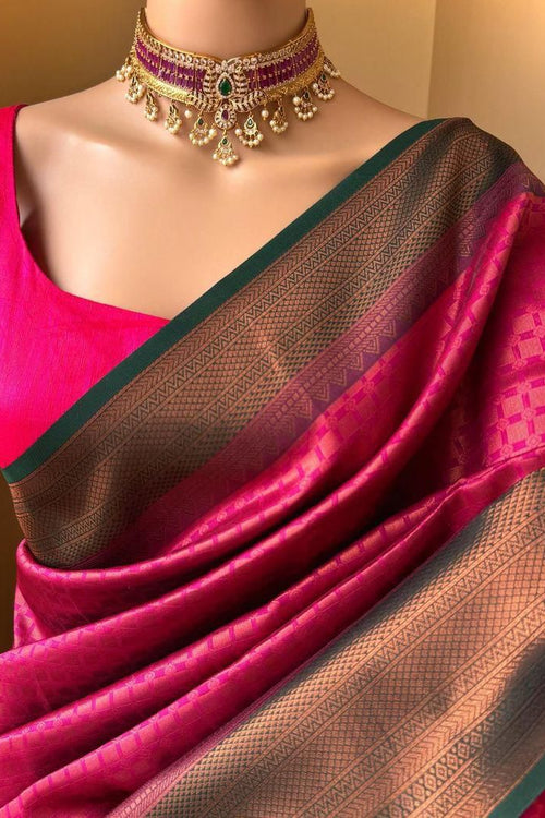 Load image into Gallery viewer, Enamoring Dark Pink Soft Silk Saree With Resonant Blouse Piece
