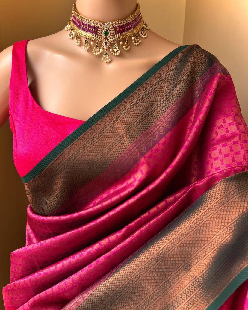 Enamoring Dark Pink Soft Silk Saree With Resonant Blouse Piece