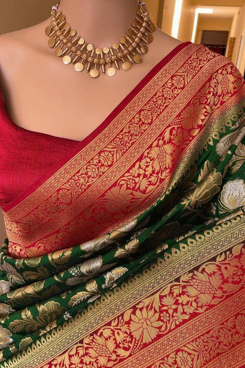 Load image into Gallery viewer, Majestic Dark Green Soft Silk Saree With Ravishing Blouse Piece
