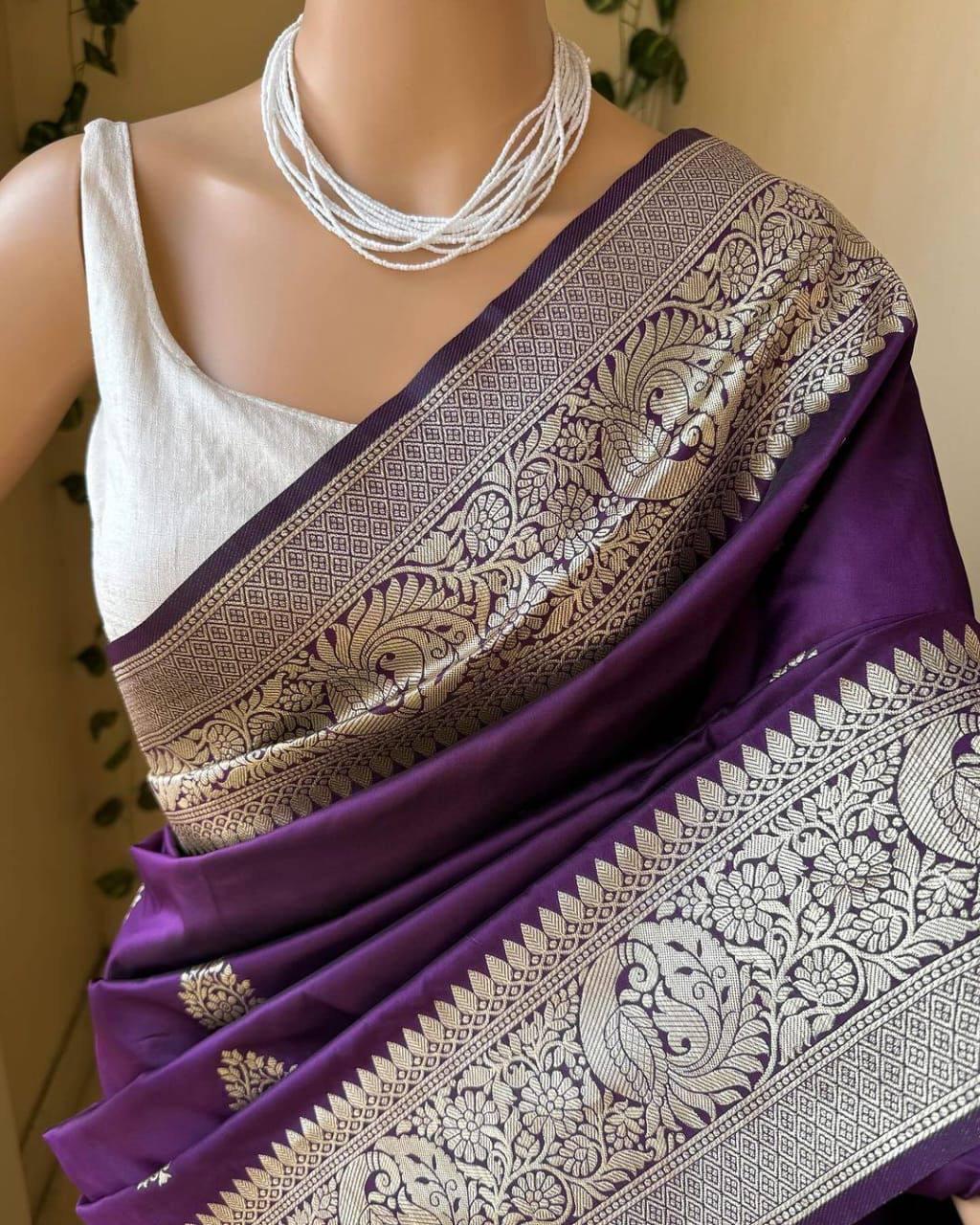 Flameboyant Purple Soft Silk Saree With Stunner Blouse Piece