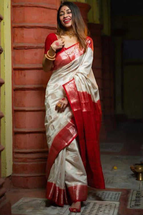 Load image into Gallery viewer, Outstanding Off White Soft Silk Saree With Twirling Blouse Piece
