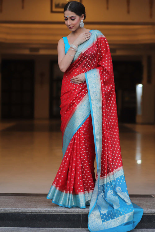 Load image into Gallery viewer, Extraordinary Red Soft Silk Saree With Desiring Blouse Piece
