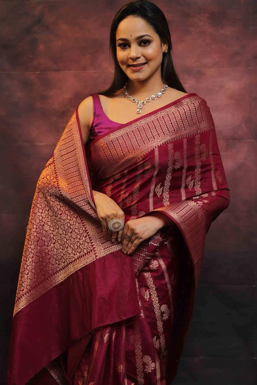 Load image into Gallery viewer, Alluring Wine Soft Silk Saree With Amazing Blouse Piece
