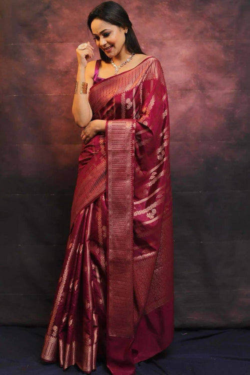 Load image into Gallery viewer, Alluring Wine Soft Silk Saree With Amazing Blouse Piece
