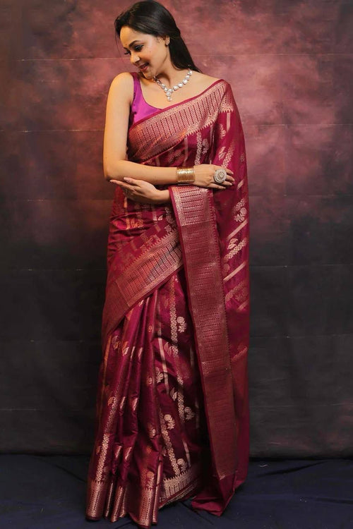 Load image into Gallery viewer, Alluring Wine Soft Silk Saree With Amazing Blouse Piece
