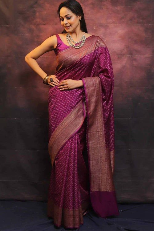 Load image into Gallery viewer, Innovative Purple Soft Silk Saree With Jazzy Blouse Piece
