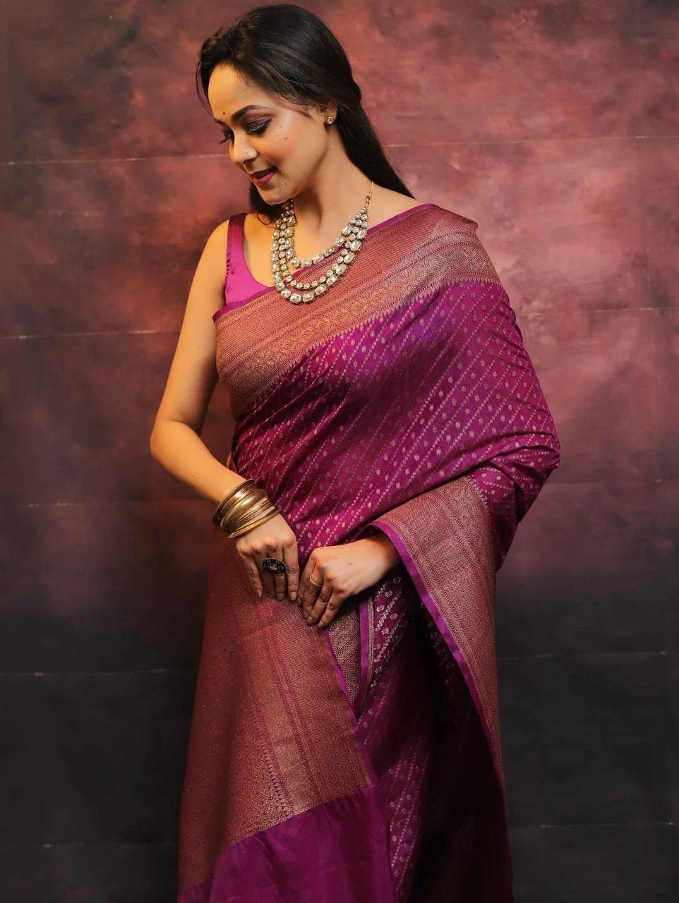 Innovative Purple Soft Silk Saree With Jazzy Blouse Piece