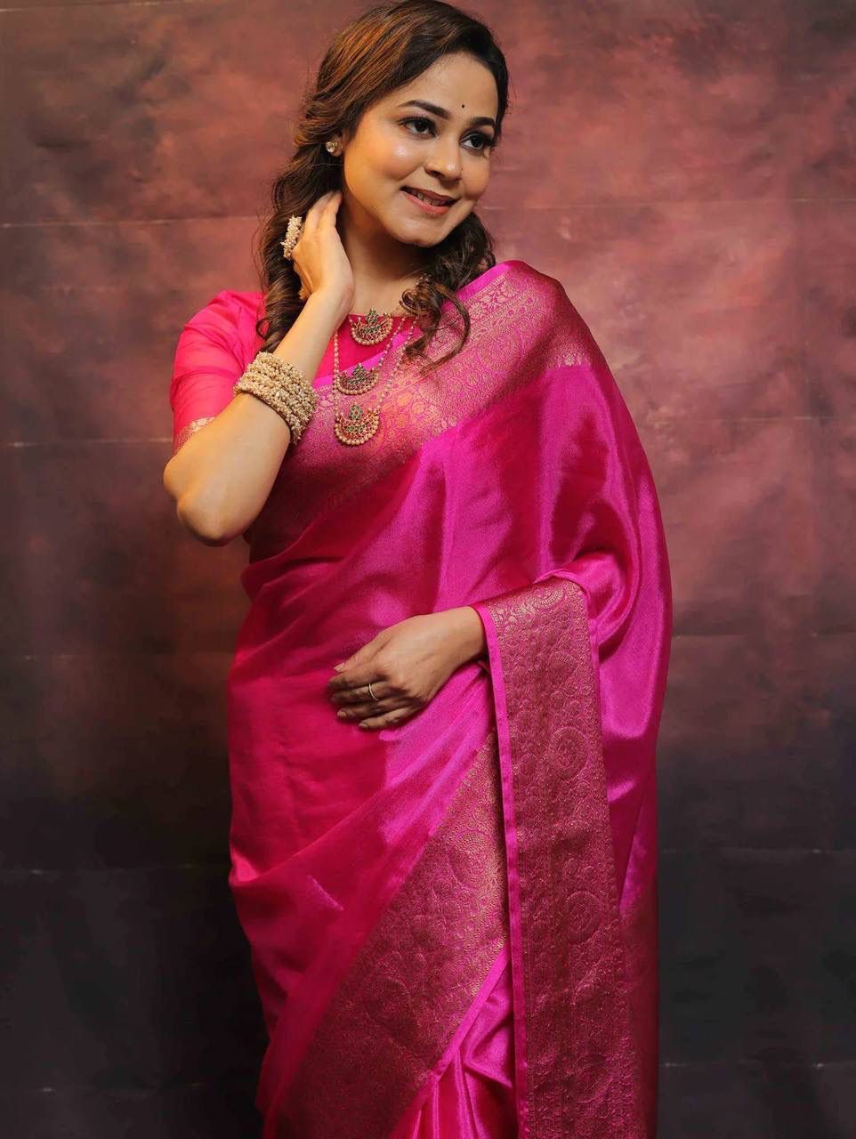 Mesmeric Dark Pink Soft Silk Saree With Fairytale Blouse Piece