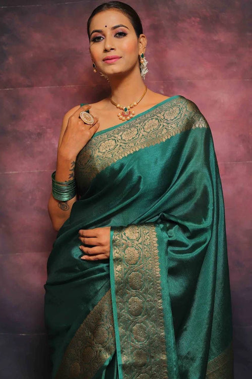 Load image into Gallery viewer, Sumptuous Rama Soft Silk Saree With Felicitous Blouse Piece
