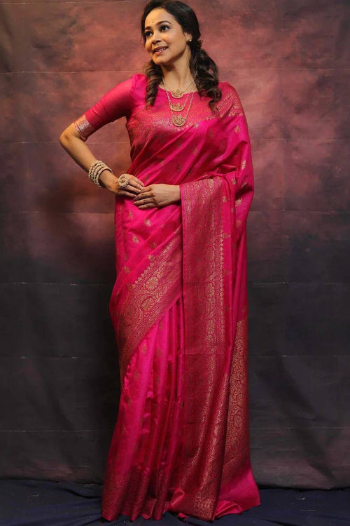 Load image into Gallery viewer, Jazzy Dark Pink Soft Silk Saree With Appealing Blouse Piece
