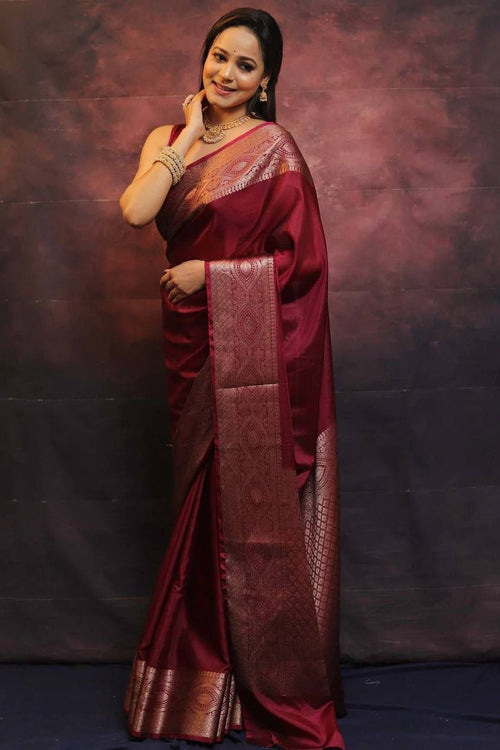 Load image into Gallery viewer, Engrossing Maroon Soft Silk Saree With Inspiring Blouse Piece
