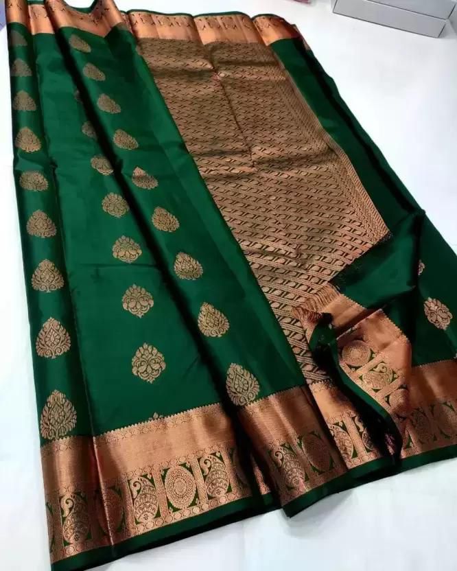 Elegant Dark Green Soft Silk Saree With Fancifull Blouse Piece