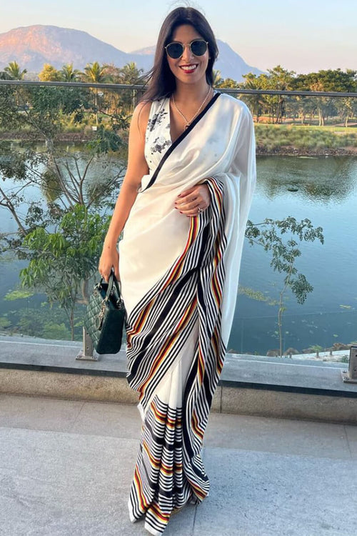 Load image into Gallery viewer, Ailurophile White Digital Printed Dola Silk Saree With Confounding Blouse Piece
