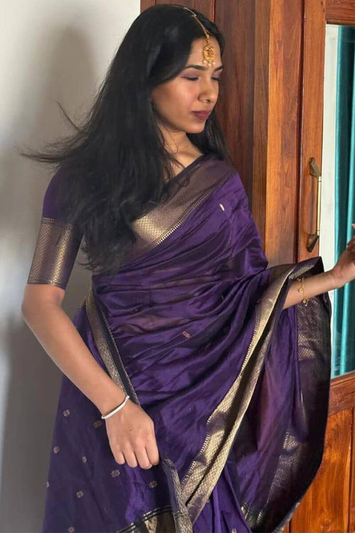 Load image into Gallery viewer, Fantabulous Purple Cotton Silk Saree With Pleasurable Blouse Piece
