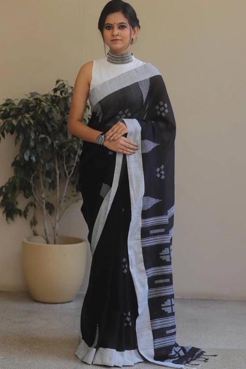 Load image into Gallery viewer, Petrichor Black Cotton Silk Saree With Traditional Blouse Piece
