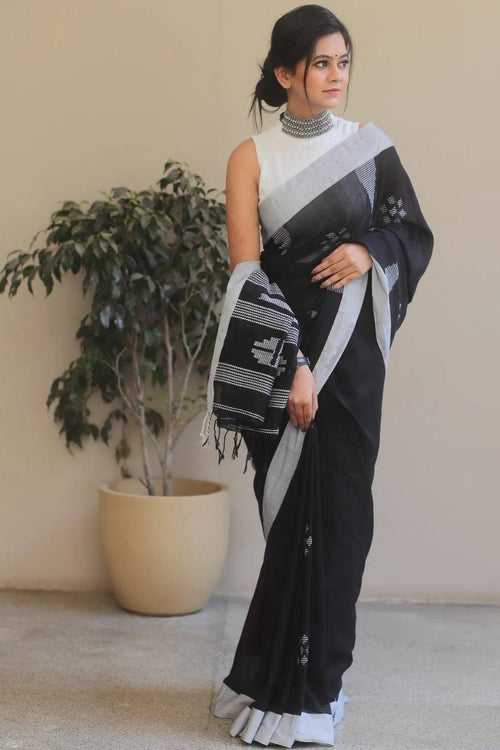 Load image into Gallery viewer, Petrichor Black Cotton Silk Saree With Traditional Blouse Piece
