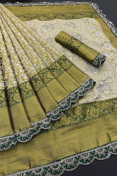 Desirable Beige Kanjivaram Silk Saree With Bewitching Blouse Piece