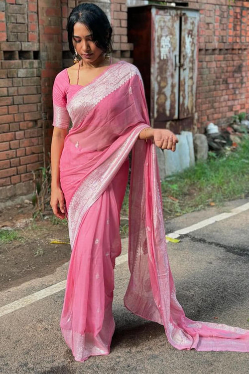 Load image into Gallery viewer, Pulsating Pink Cotton Silk Saree With Pleasurable Blouse Piece
