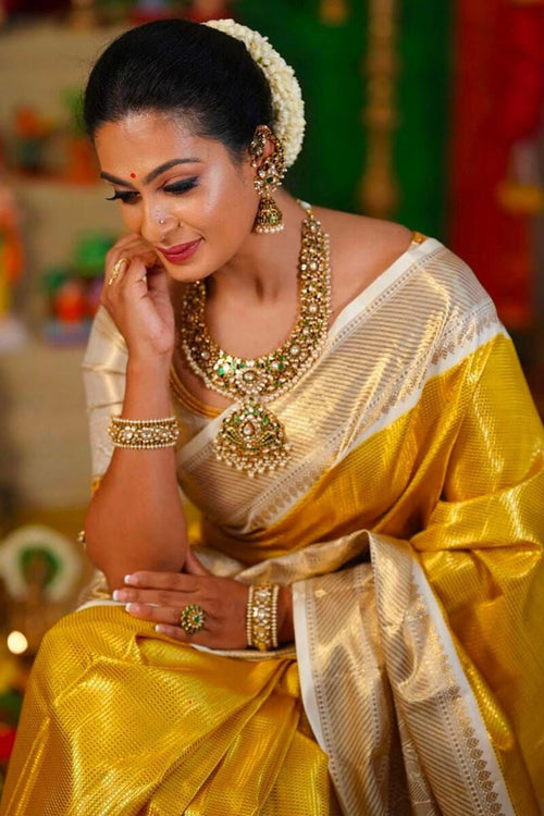 Load image into Gallery viewer, Bucolic Yellow Kanjivaram Silk Saree With Smashing Blouse Piece
