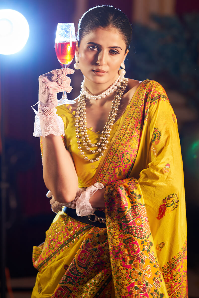 Exceptional Yellow Pashmina Saree With Pleasurable Blouse Piece