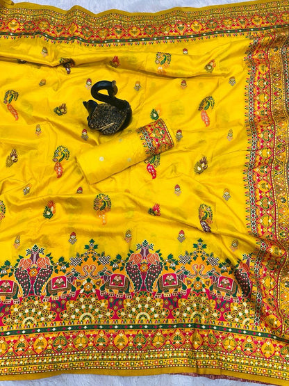 Ethereal Yellow Pashmina Saree With Innovative Blouse Piece