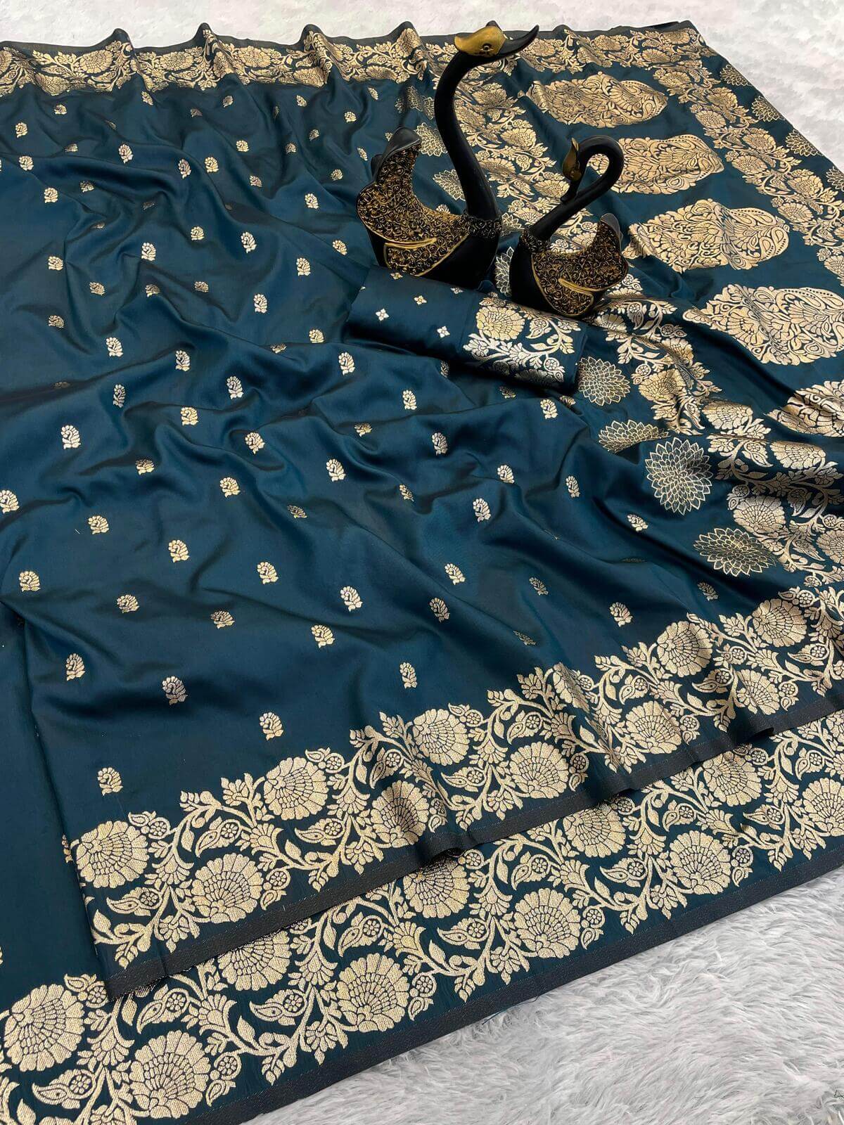 Enamoring Teal Blue Soft Banarasi Silk Saree With Desirable Blouse Piece