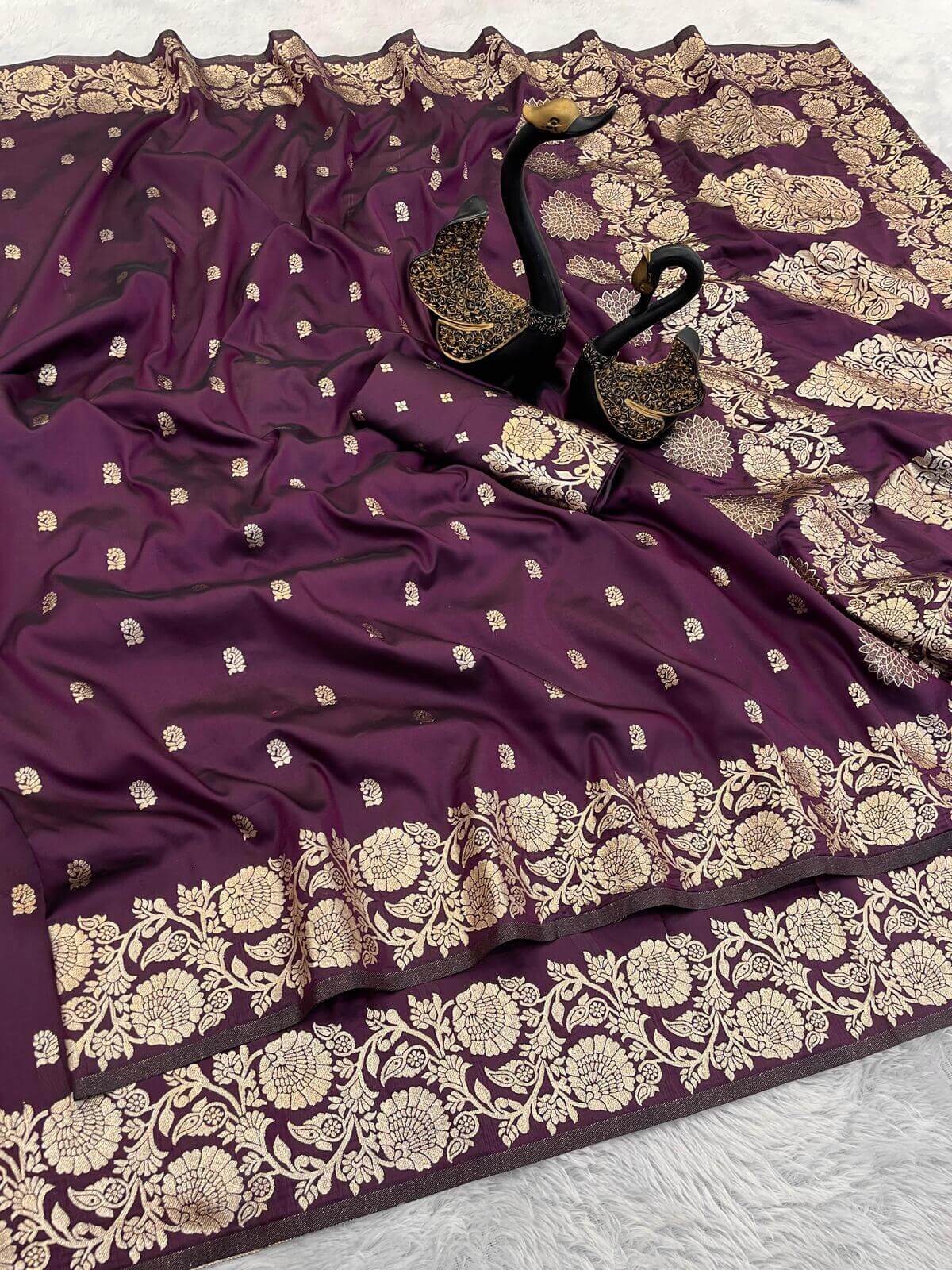 Alluring Wine Soft Banarasi Silk Saree With Attractive Blouse Piece